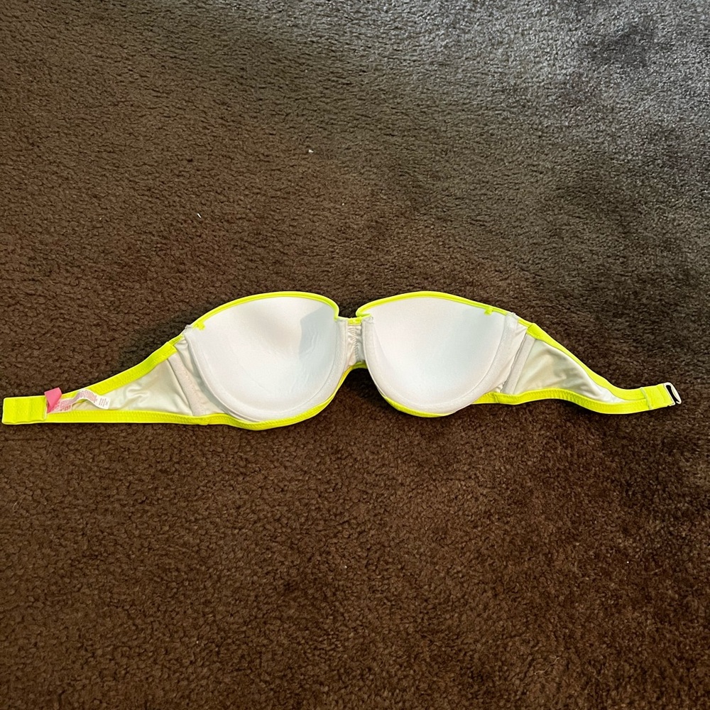 Neon Vs Bikini - image 6